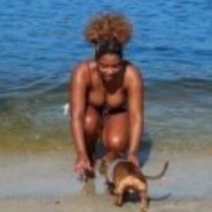 Profile photo of Kizia Alves